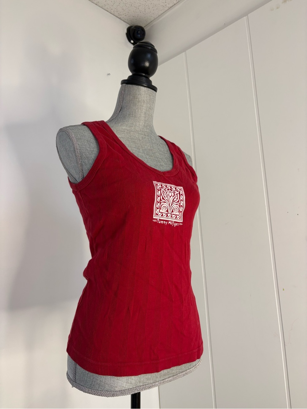 Tommy Hilfiger Red Ribbed Graphic Scoop Neck Tank
